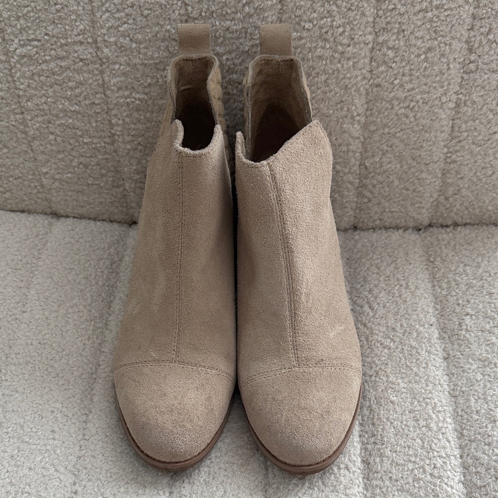 Toms Women's Ankle Booties - Beige Suede